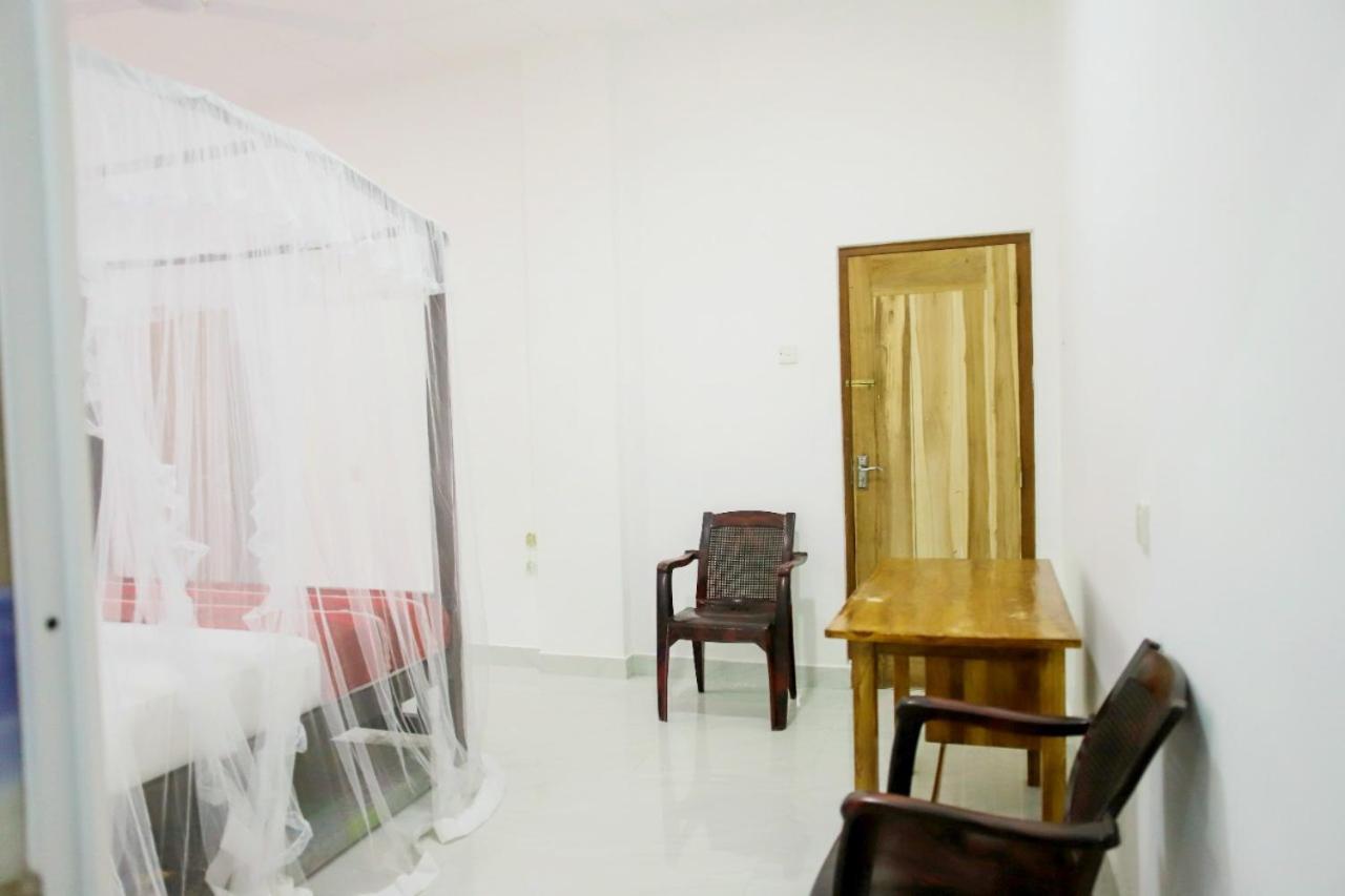 Lagos มิริสซา ภายนอก รูปภาพ